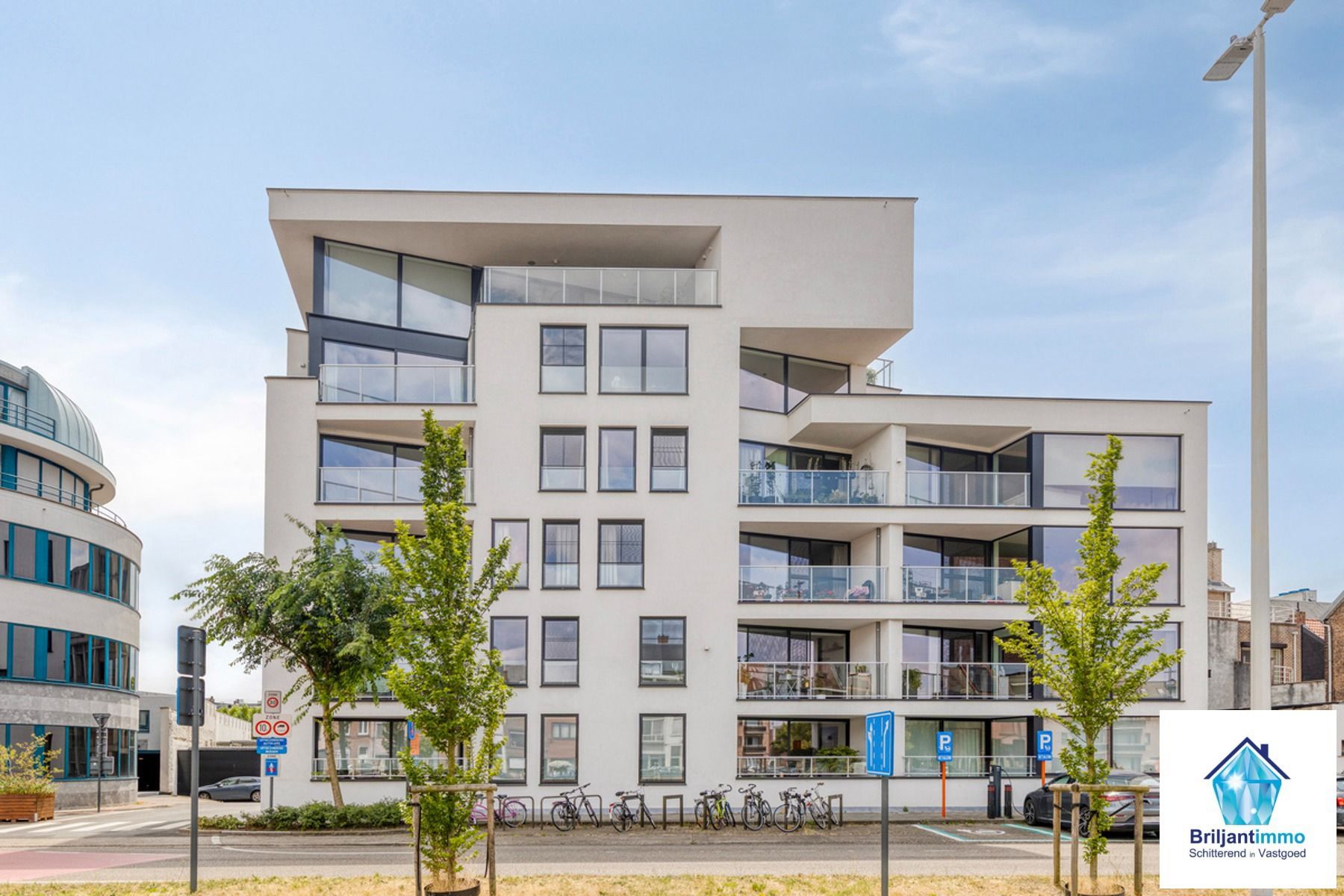 Energiezuinig en centraal wonen in het hart van Mechelen foto {{pictureIndex}}