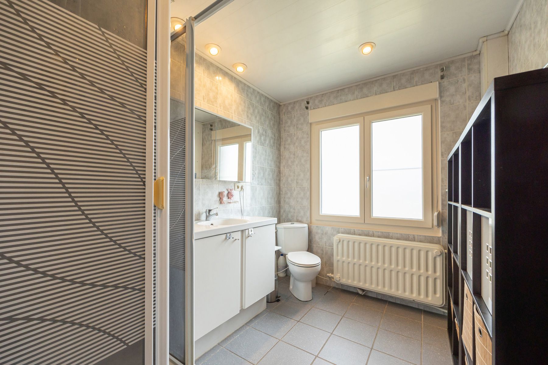 Gerenoveerde woning met zeer gunstig EPC B, in het centrum van Ekeren! foto 12