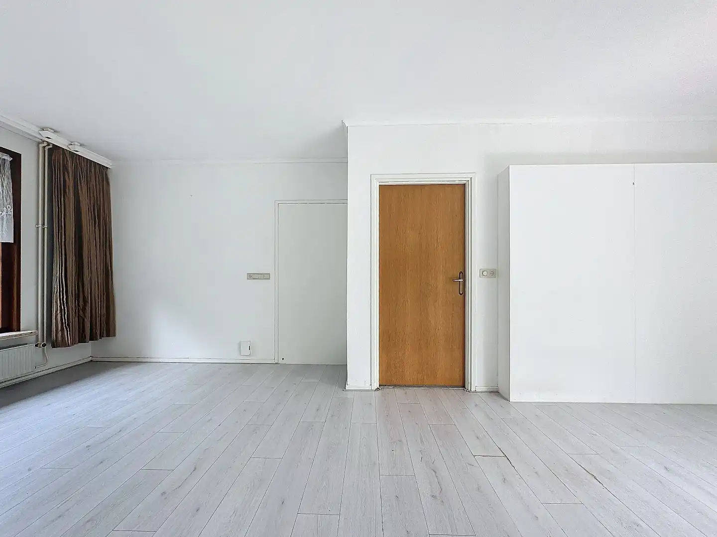 Ruime semi-bungalow in centrum Sluis  foto 11