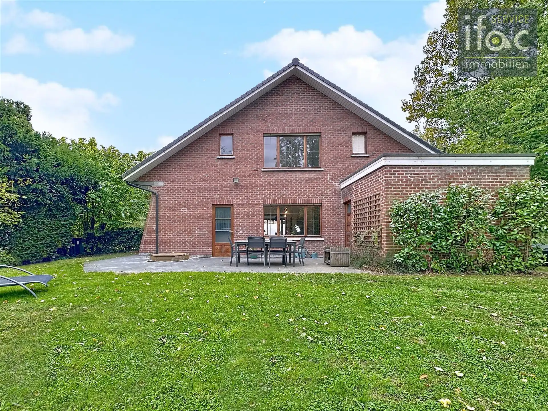 Super gelegen villa in het centrum van Sint-Joris-Weert foto 19