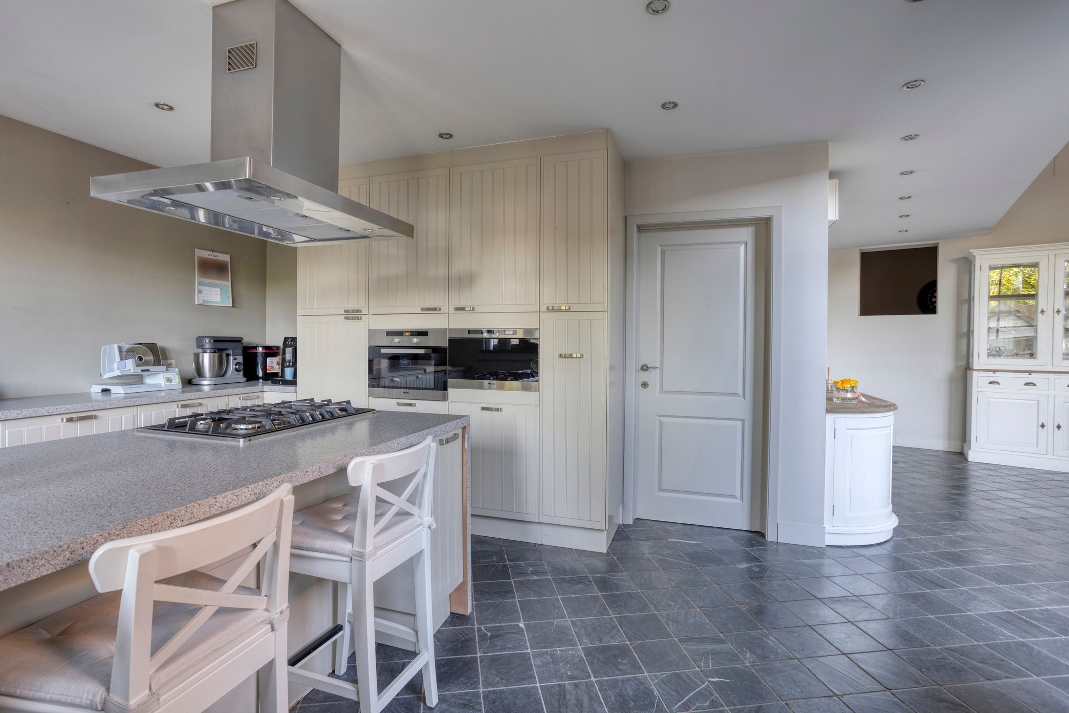 Kwalitatief gerenoveerde woning foto 16