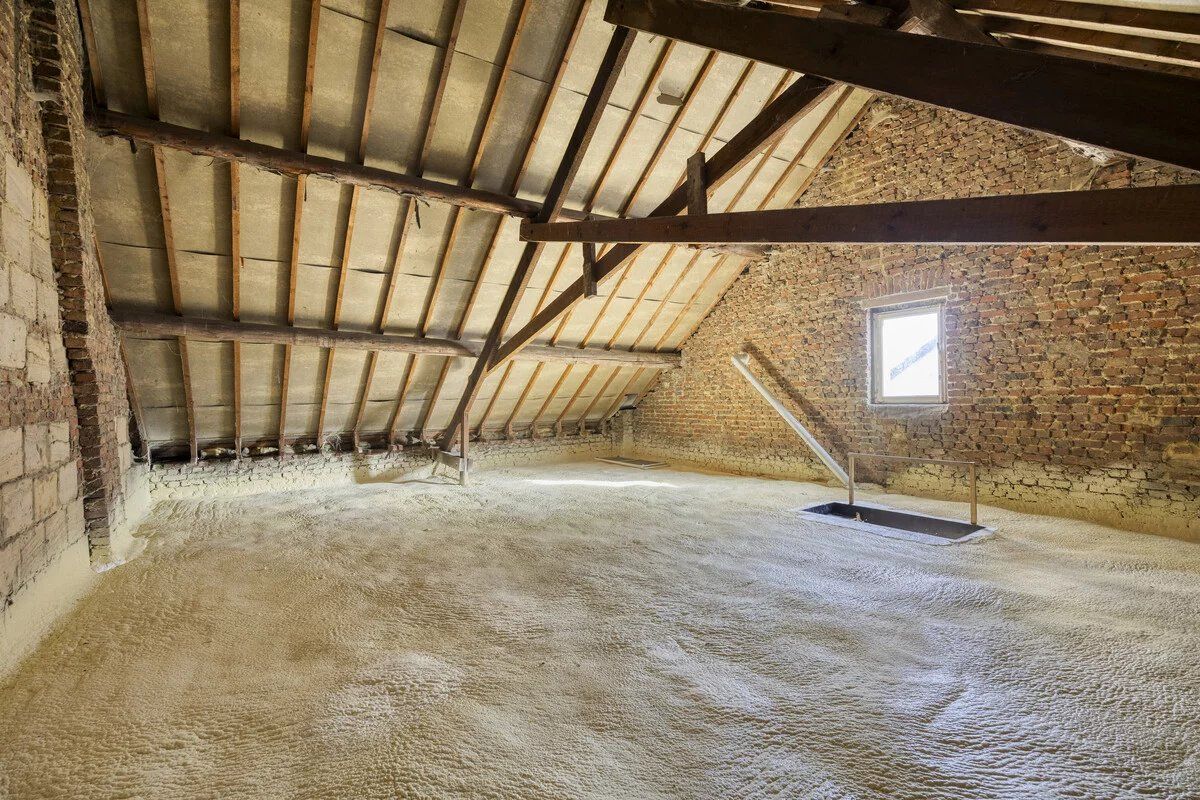 GERENOVEERDE INSTAPKLARE WONING MET 3 SLPK'S IN KESSELT (LANAKEN) foto 27