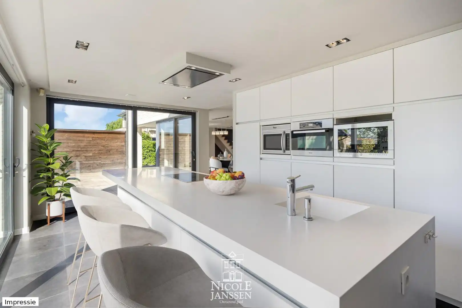 Energiezuinige villa met vijf slaapkamers in een rustige, groene omgeving  foto 11