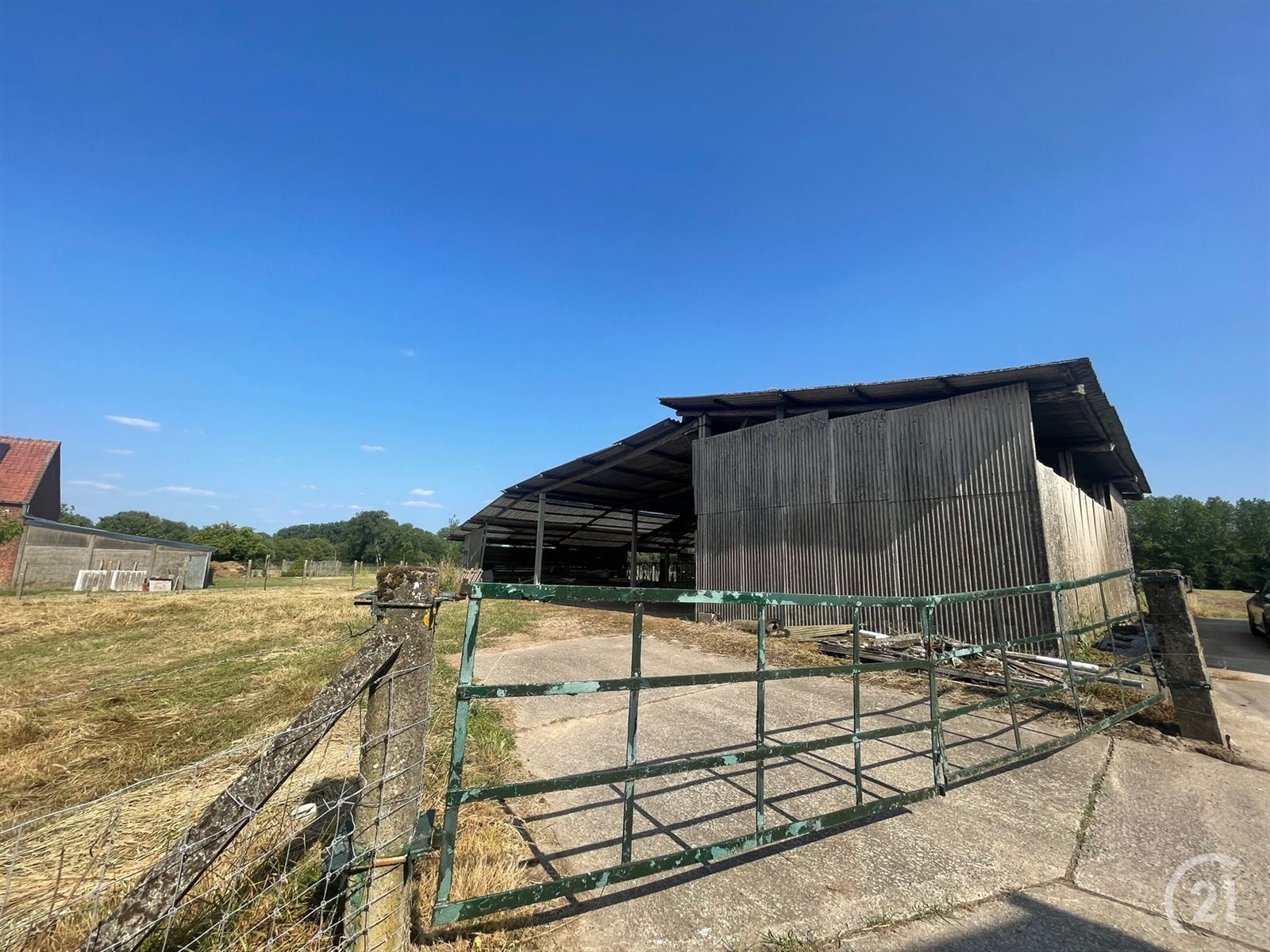 Te renoveren fermette met bijgebouwen en weide op 67are foto 26