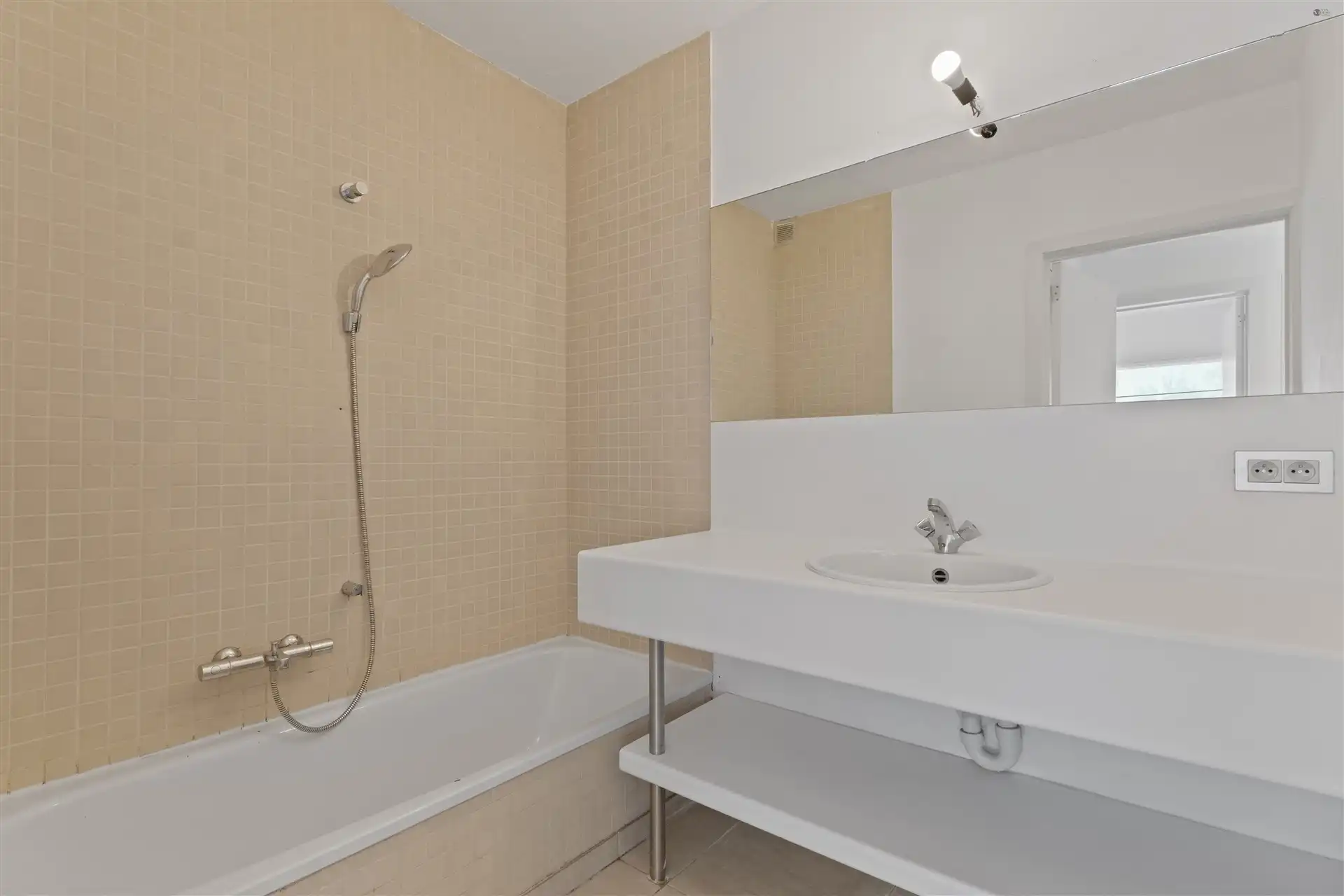 Ivesteringsvastgoed Praktijk + appartementsgebouw foto 32