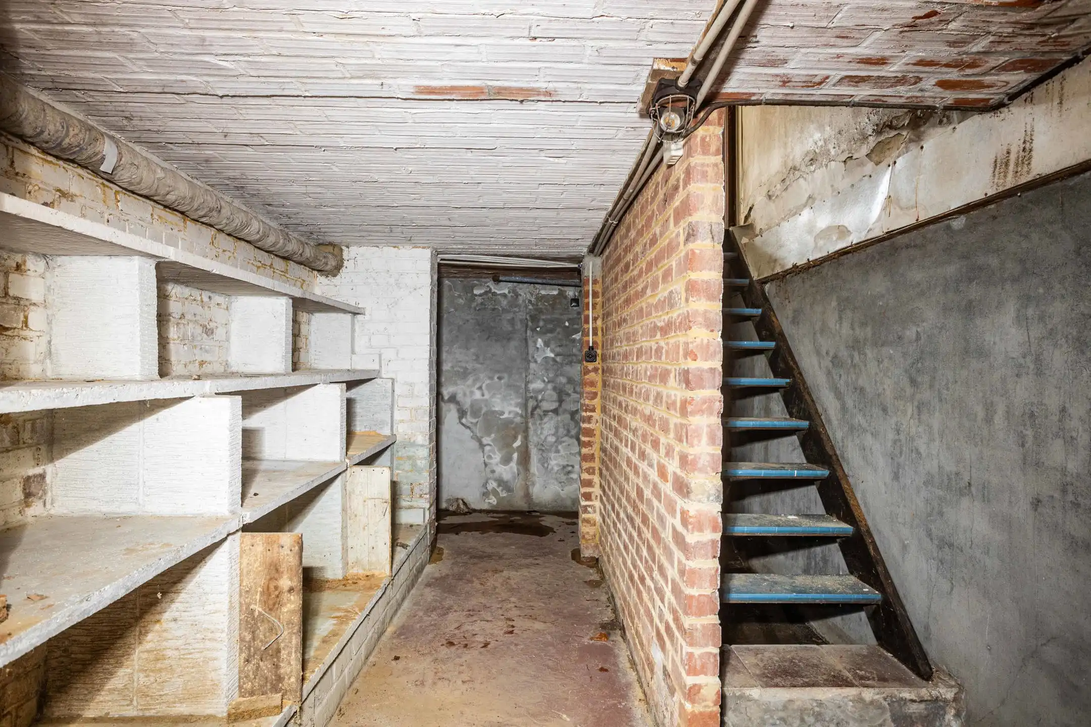 Gunstig gelegen halfopen bebouwing met garage. foto 25