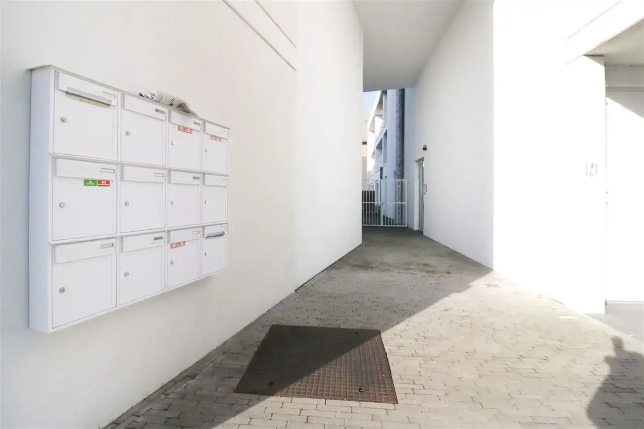 Gelijkvloers app., twee slpk, zonnig terras in centrum foto 30