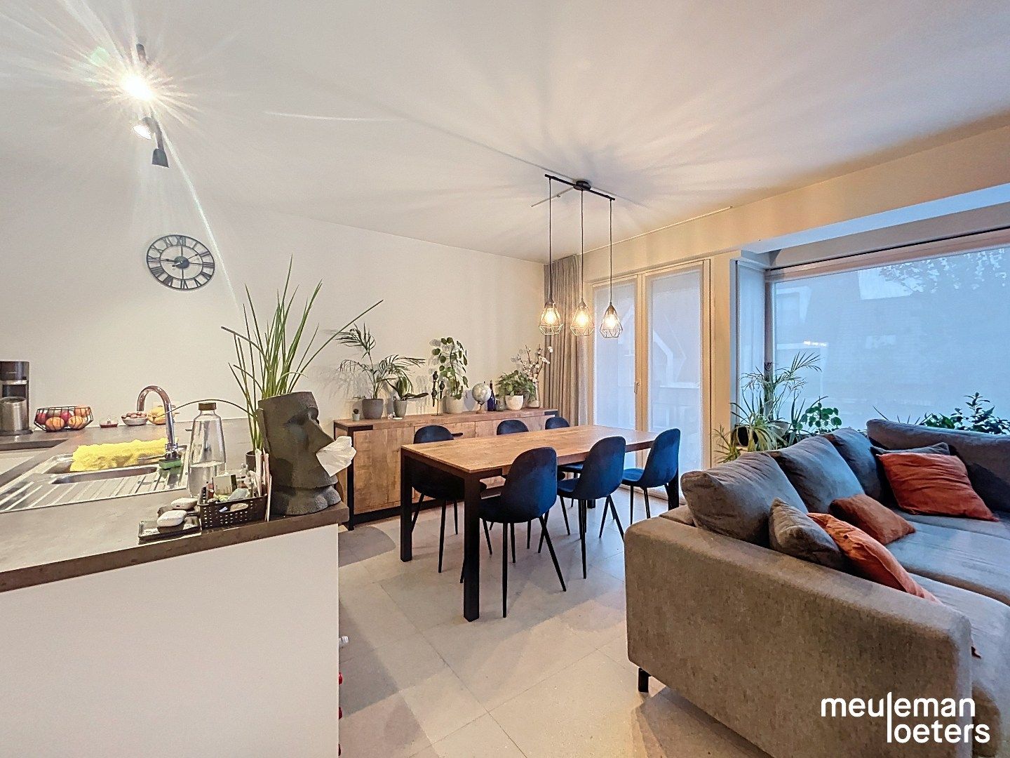 Recent en lichtrijk appartement  foto 6