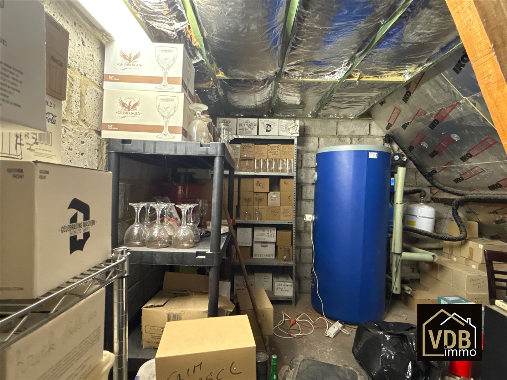 HANDELSHUIS MET WOONST foto 50