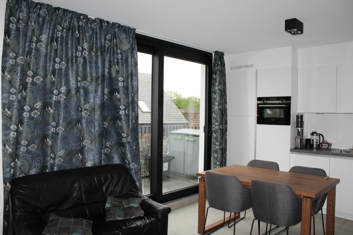 Rustig gelegen dakappartement foto 4