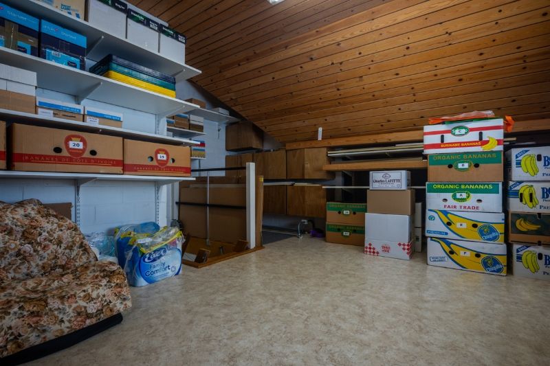 Topligging, Hoog Kortrijk! Te moderniseren alleenstaande woning met 4 slaapkamers, bureau, dubbele garage...ENERGIELABEL C foto 22