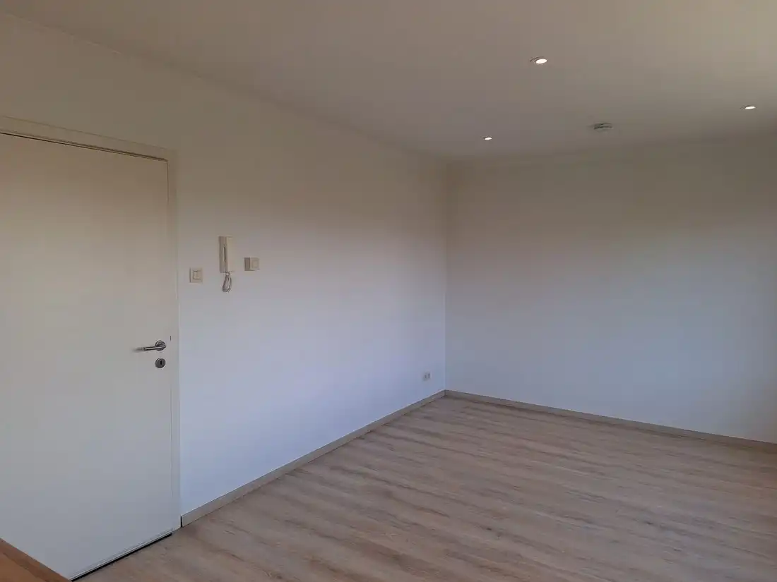 PERFECT gelegen 2 SLAAPKAMER appartement te Hasselt foto 3