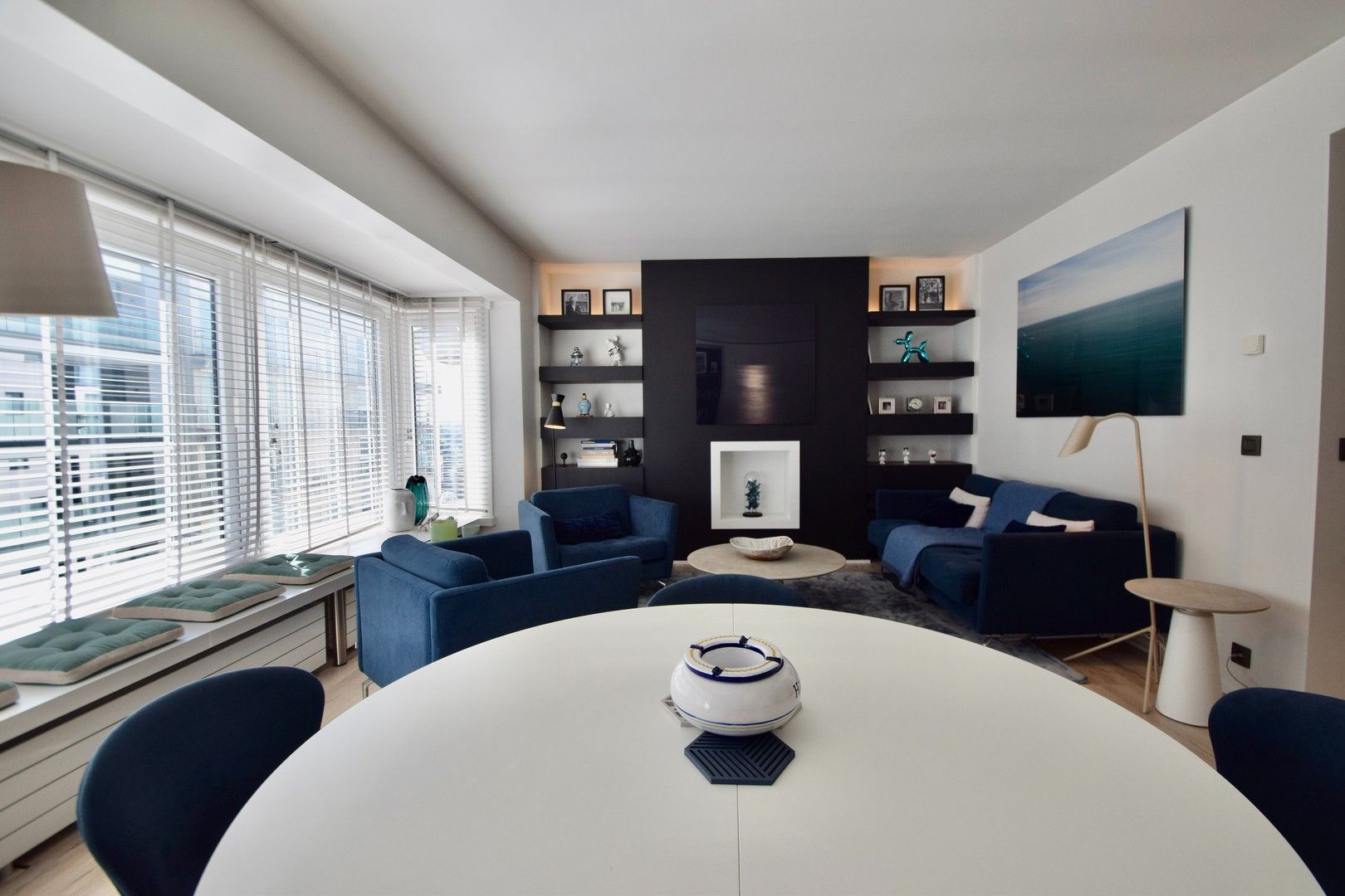 Instapklaar appartement met zijdelings zeezicht gelegen vlakbij de zee. foto 8