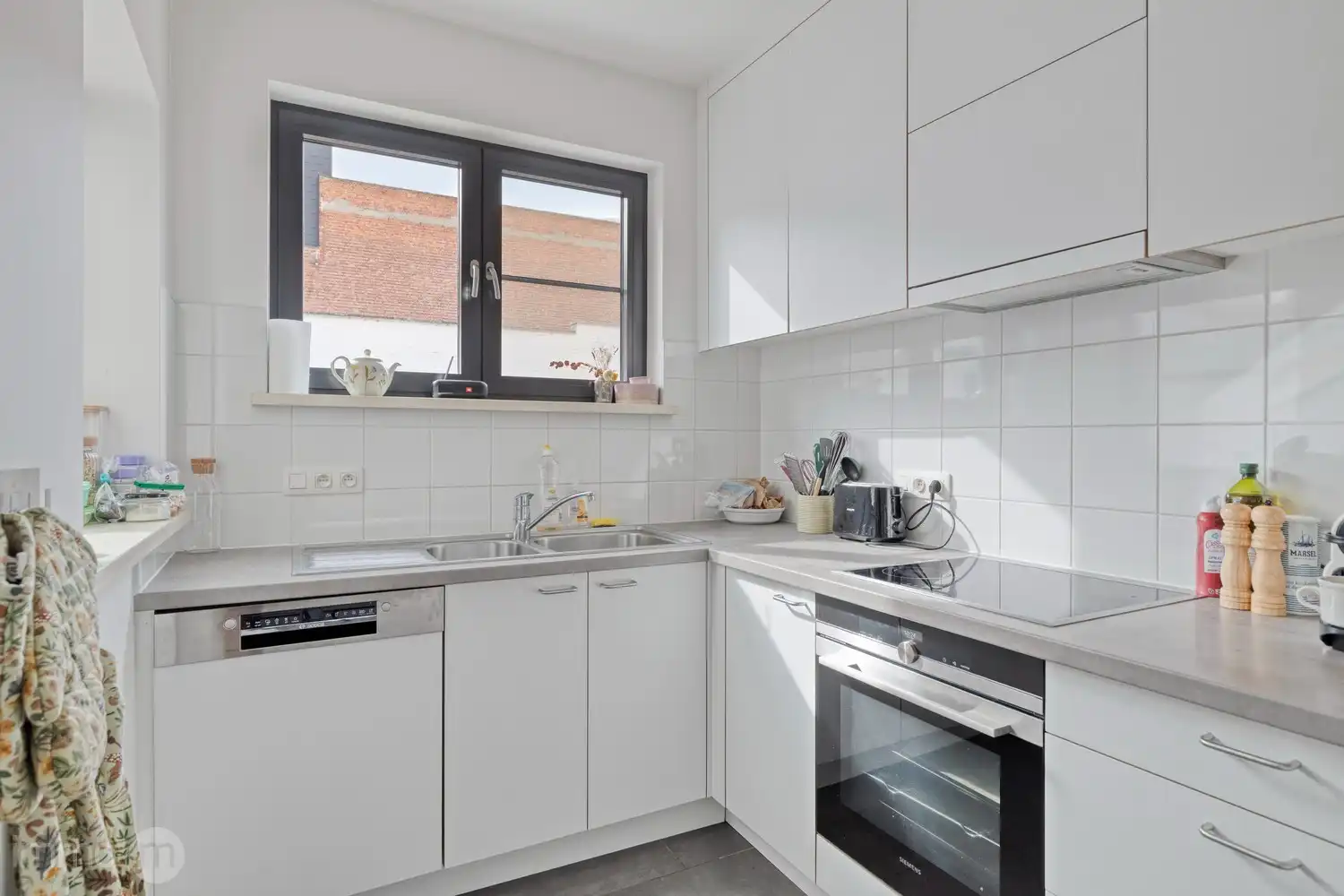 Opbrengsteigendom met 9 appartementen en handelsruimte op toplocatie nabij station Leuven foto 9