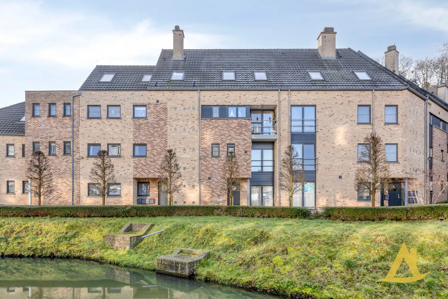 RECENT APPARTEMENT MET PRACHTIG ZICHT, CENTRUM DIEST! foto 3