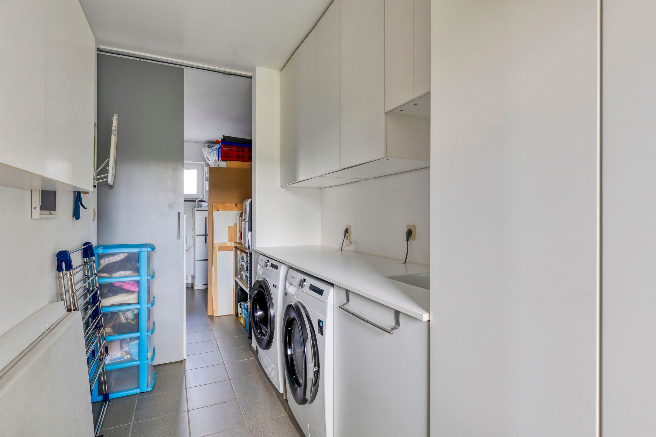 Perfect instapklare woning met 3 slaapkamers op 13 are foto 8