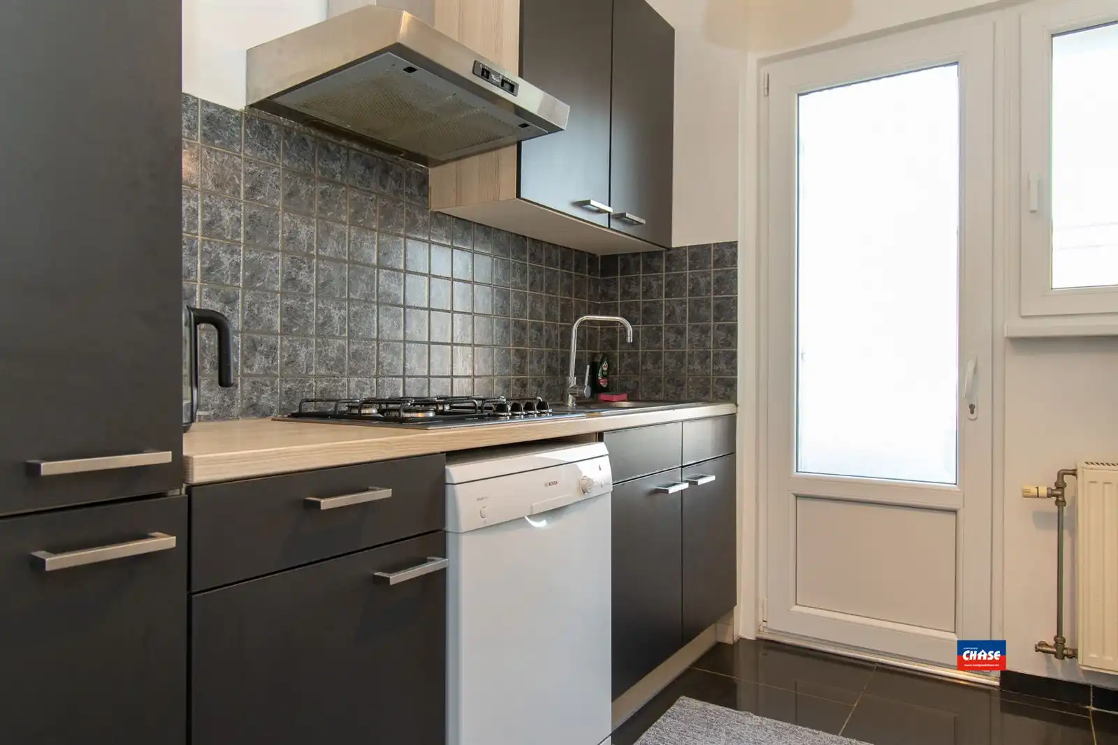 Appartement met 2 slaapkamers + balkon foto 6