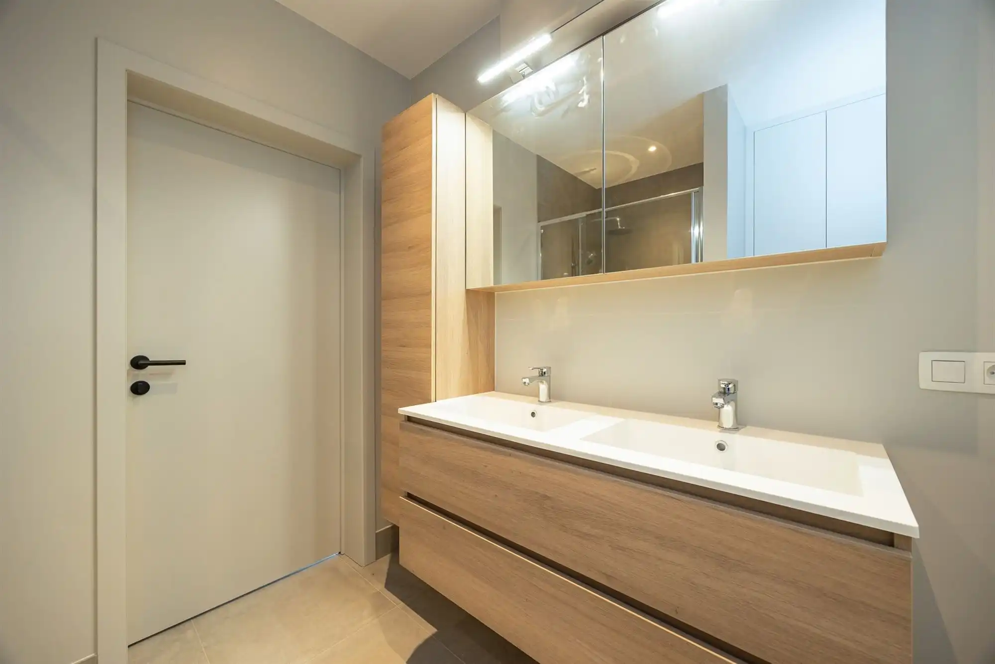 Energiezuinige open bebouwing met landelijk zicht foto 13