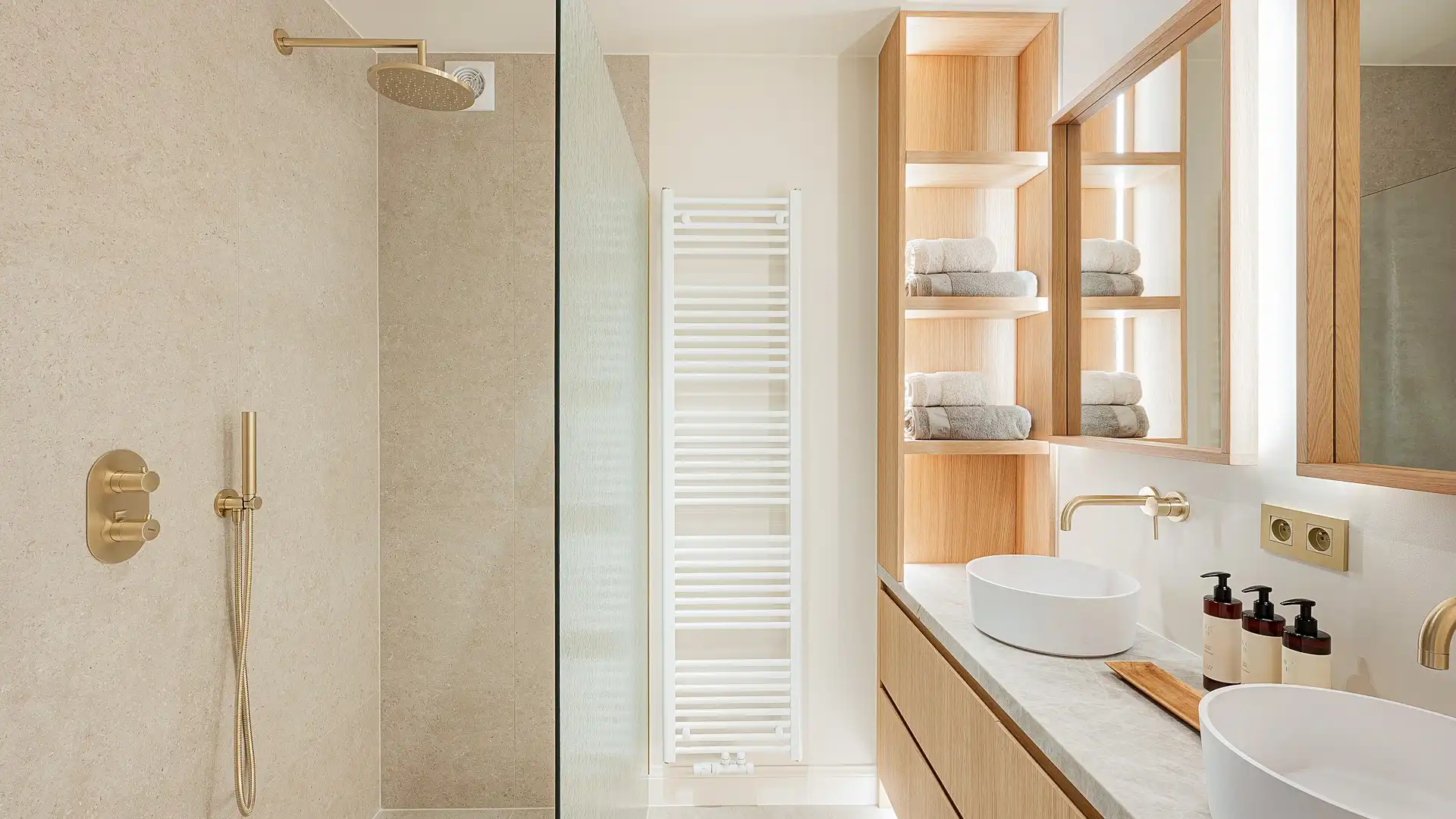 Luxueus afgewerkt appartement ideaal gelegen tussen Lichttoren- en Driehoeksplein foto 15