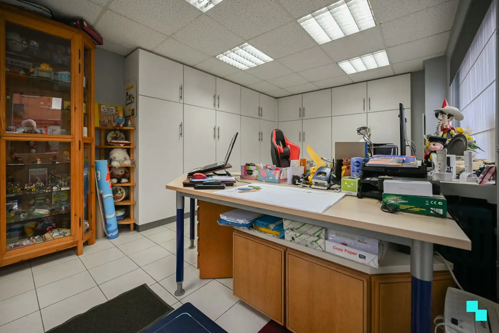 Ruime woning met praktische loods/werkplaats gelegen nabij het centrum van Izegem foto 23