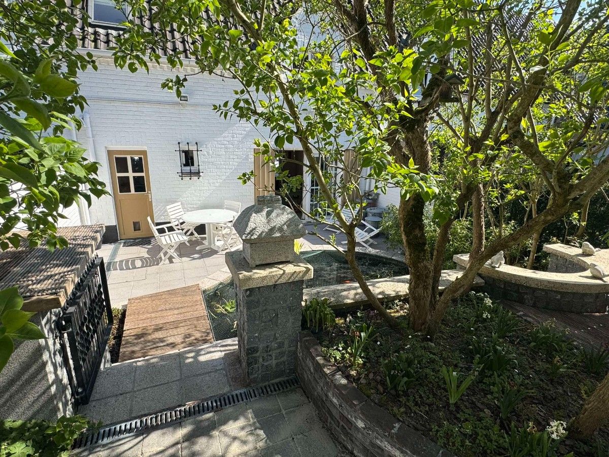 Prachtige woning in het Begijnhof met 3 slaapkamers foto 3