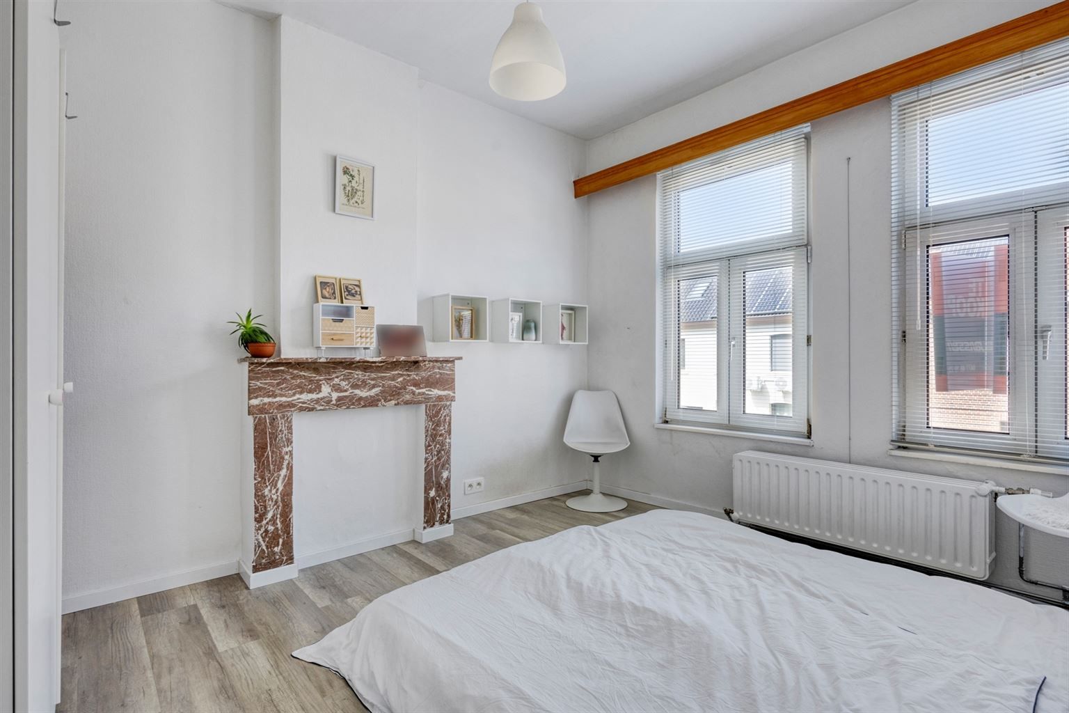 Gerenoveerde stadswoning met 4 slaapkamers en ruime tuin vlakbij het centrum van Maaseik.  foto 23