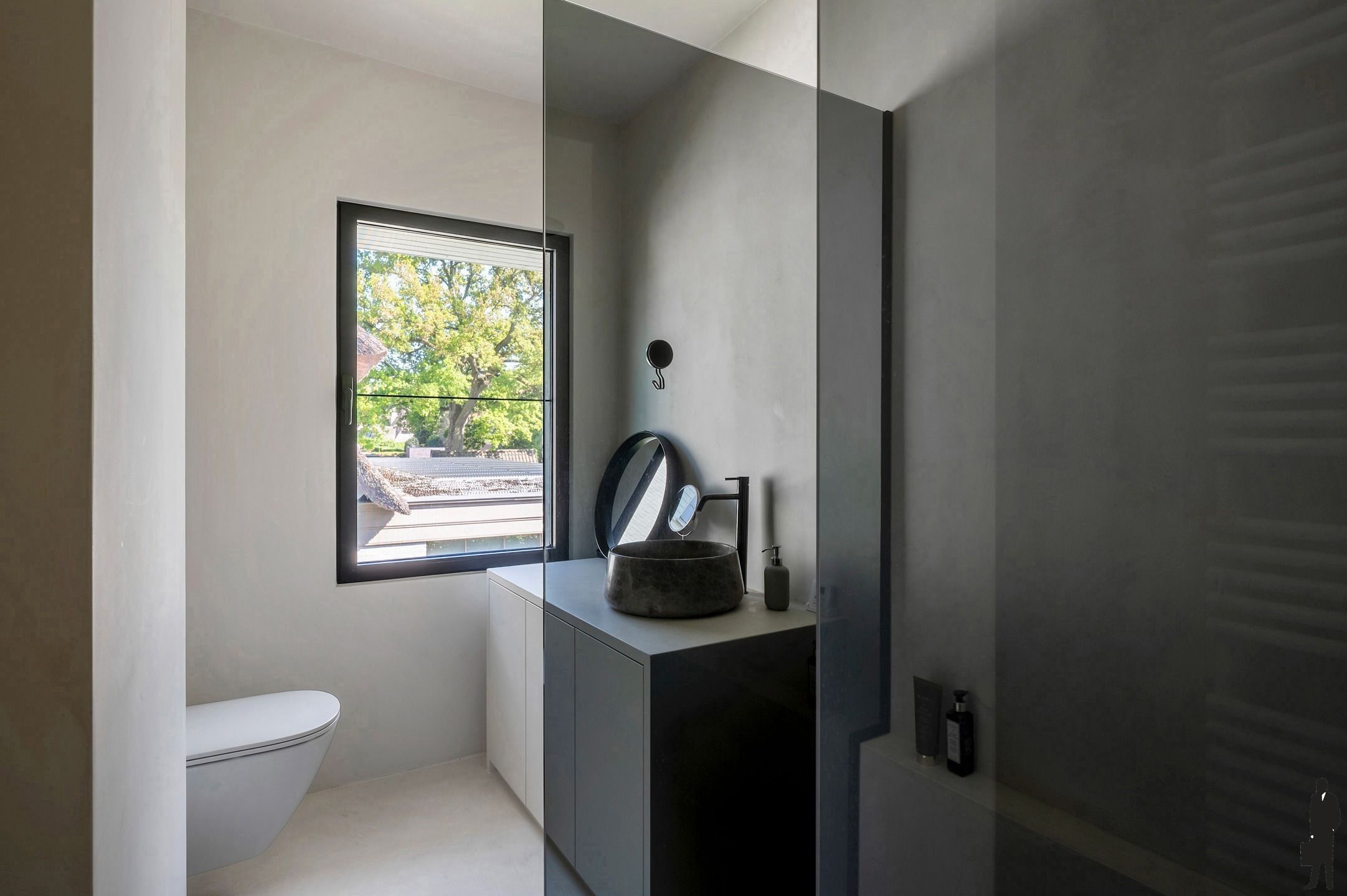Instapklare architectenwoning, op toplocatie in Brasschaat! foto 15