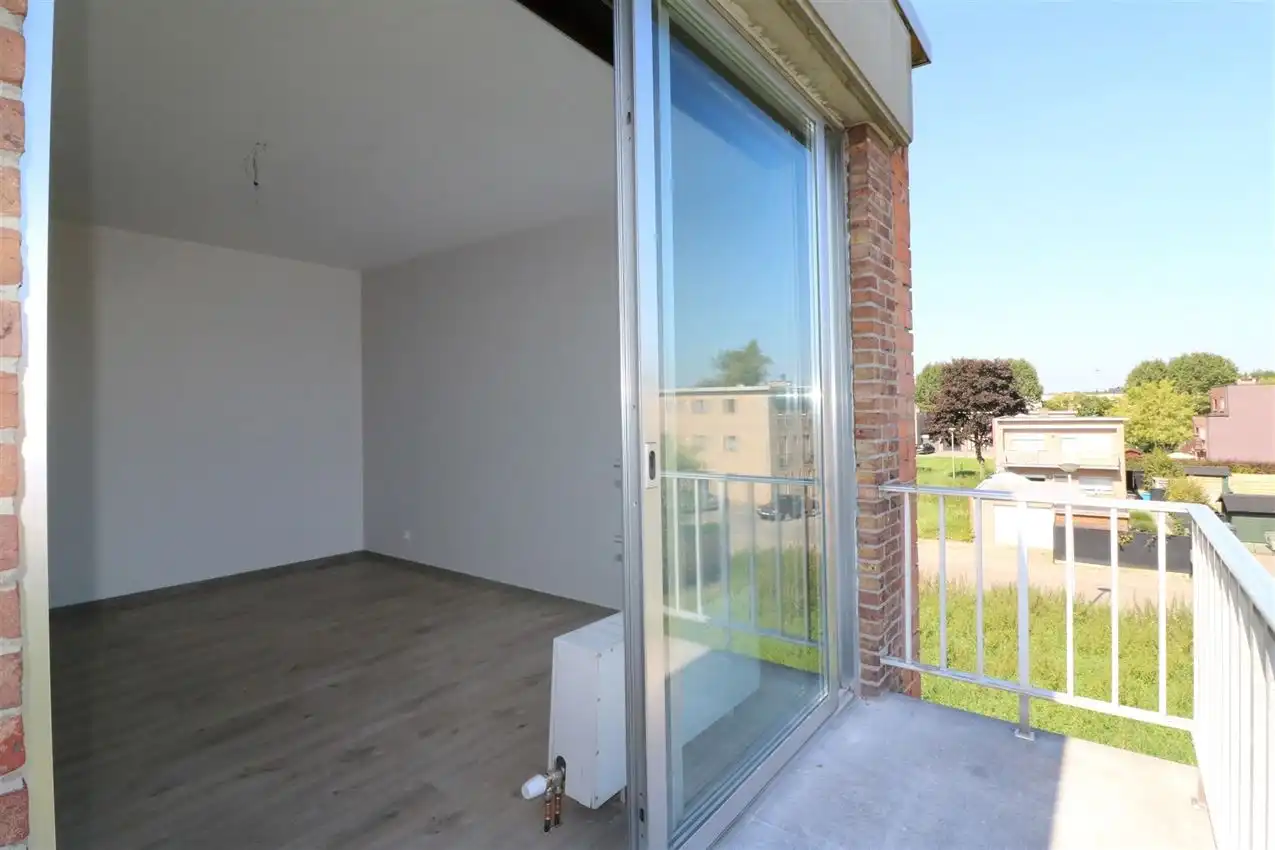 Zonnig appartement met 2 slaapkamers en garage op zeer goede, rustige locatie foto 26