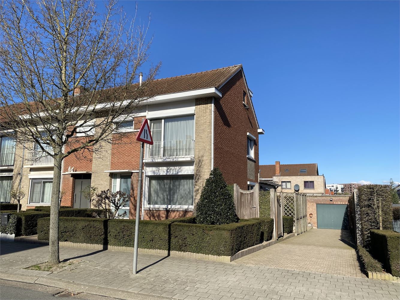 Goed verzorgde, instapklare woning met 3 slaapkamers foto 2