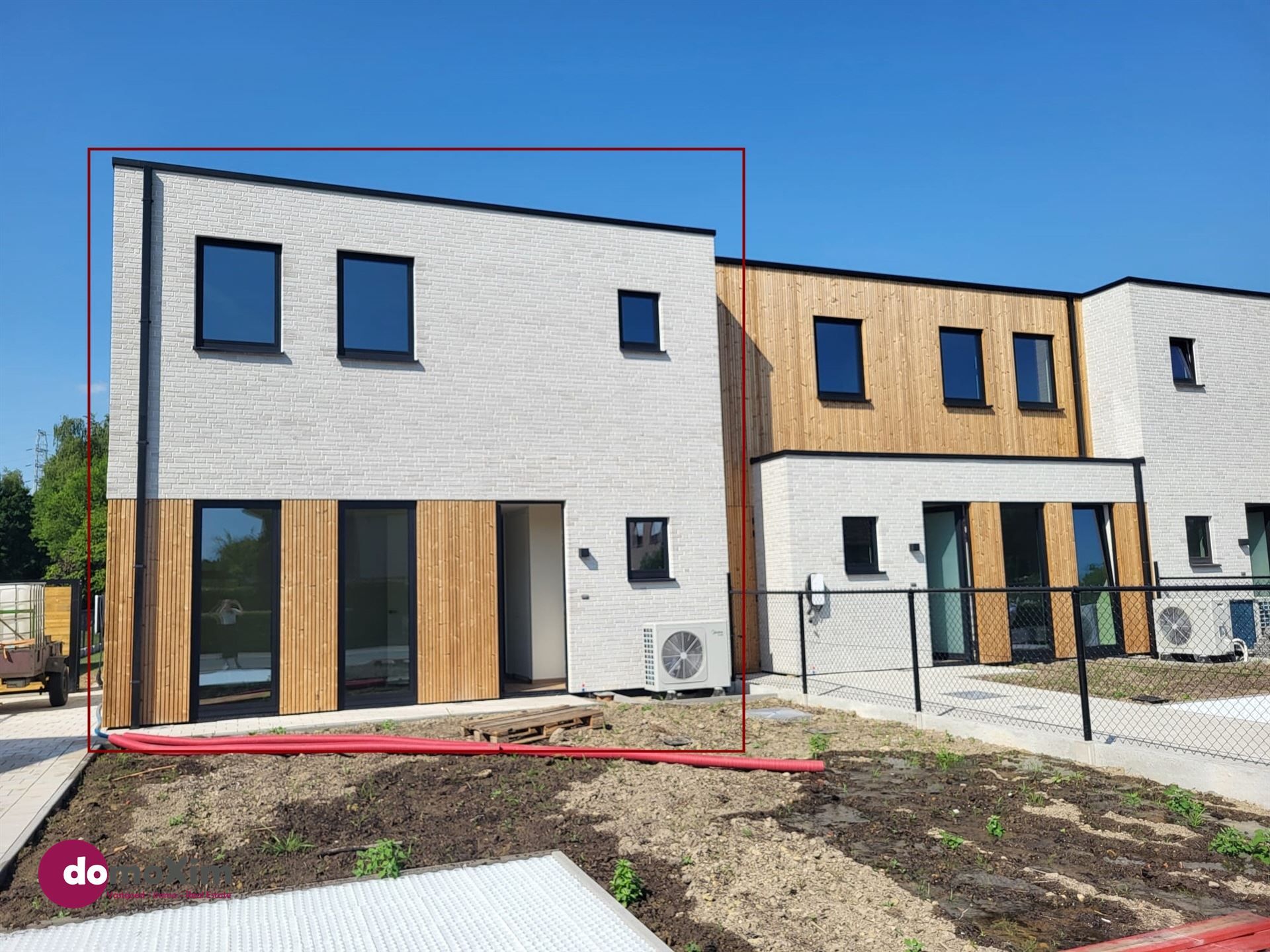 Energiezuinige nieuwbouwwoning met 4 slaapkamers te Kampenhout foto {{pictureIndex}}