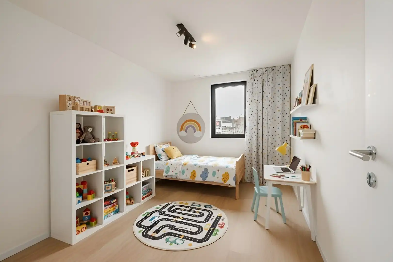 INSTAPKLARE ENERGIEZUINIGE NIEUWBOUWWONING MET 3 SLPKS | TUIN foto 12