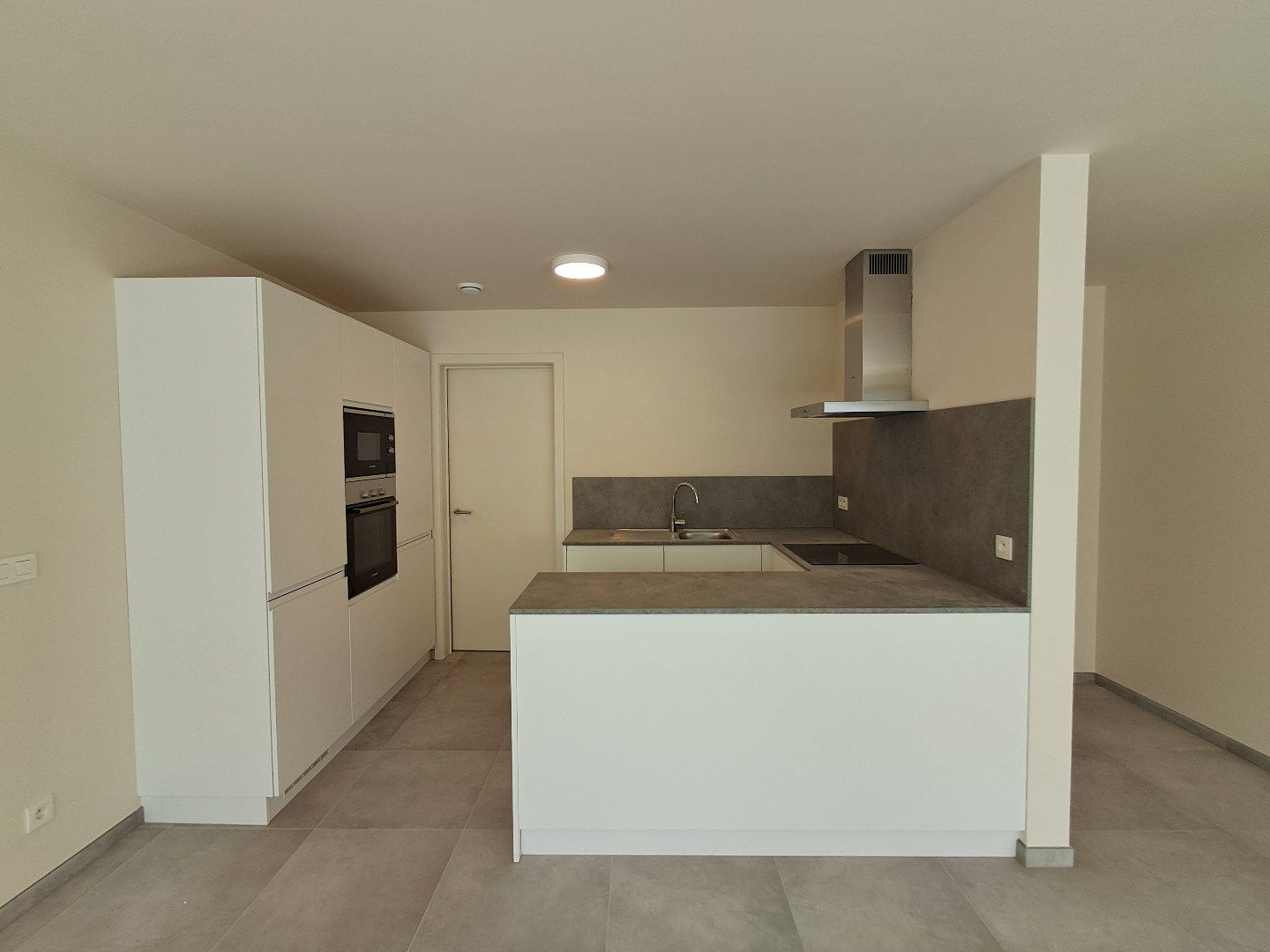 Nieuwbouw appartement te  Sijsele. foto 4