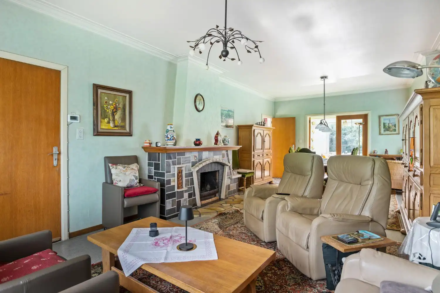 TOPLOCATIE! RUIME WONING MET 4 SLK OP 1.980 m²! foto 4