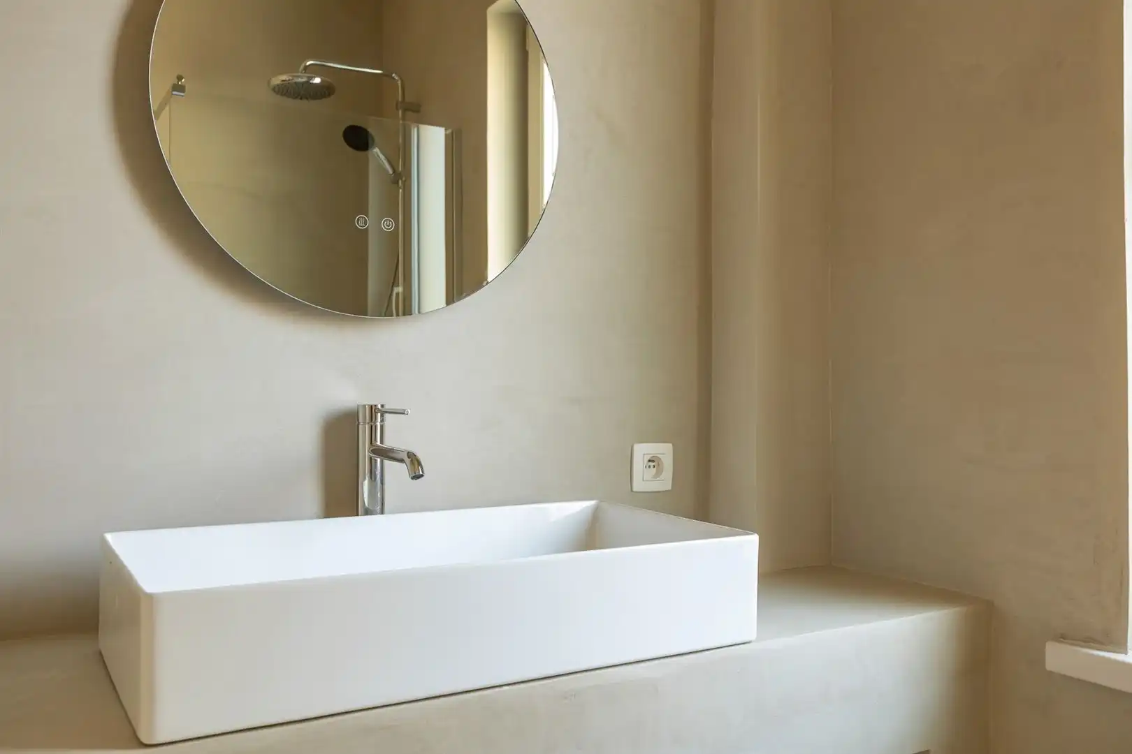 Wabi Sabi 2 slaapkamerappartement aan Fort 5 foto 17
