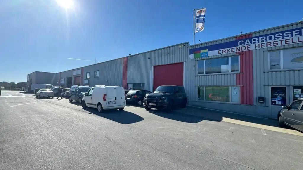 Industrieel terrein te huur Glasstraat 39 - a - 2170 Merksem