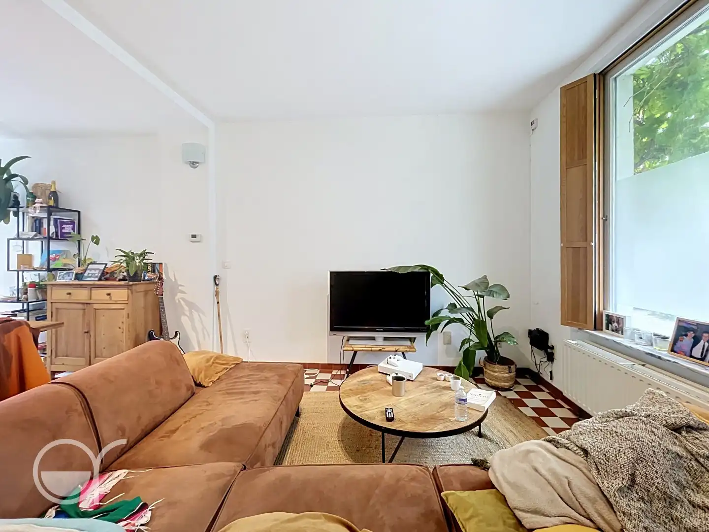 Charmante rijwoning met 2 slaapkamers foto 2