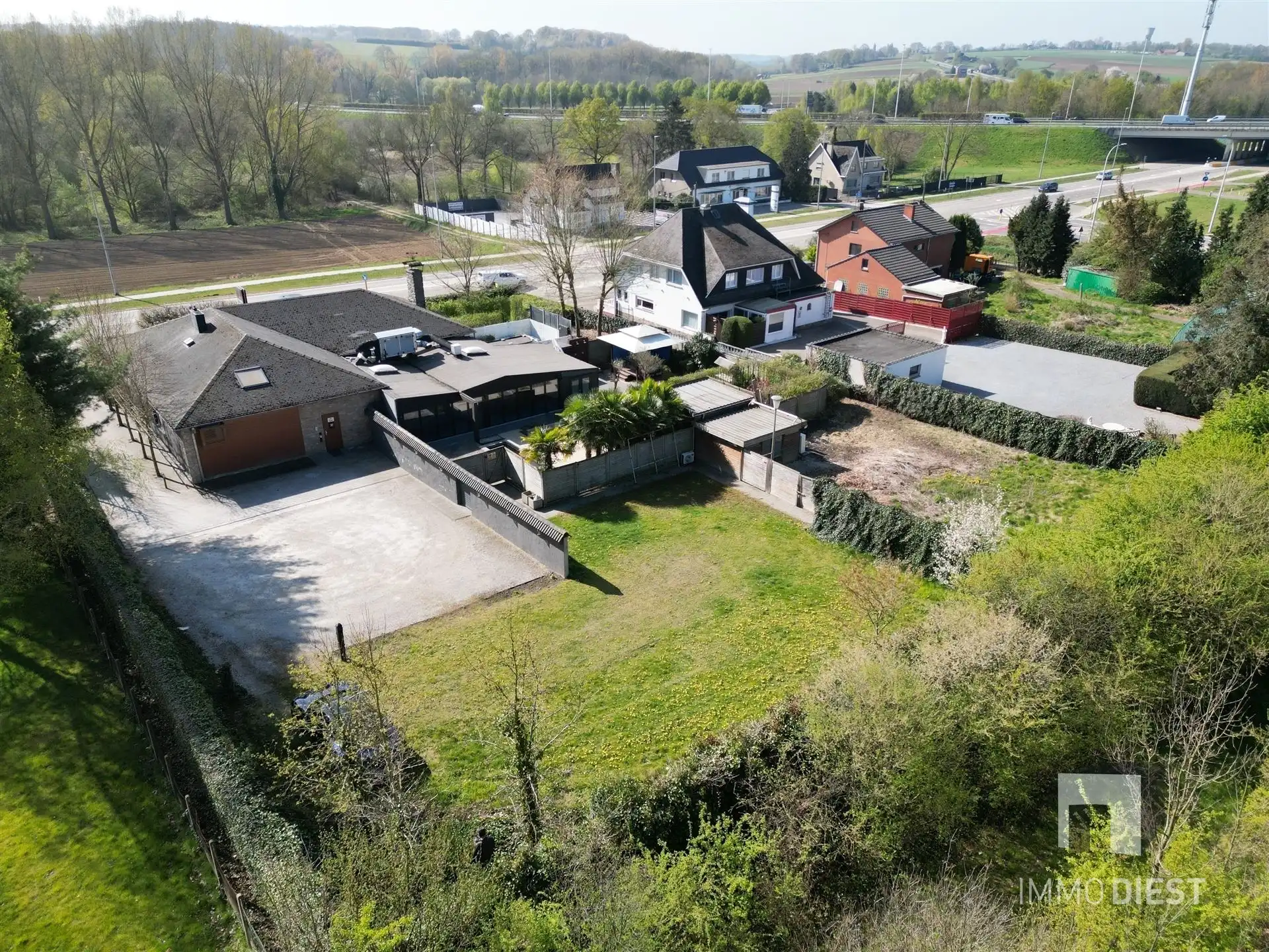 Uniek handelspand met exclusieve afwerking op Triple A locatie foto 8