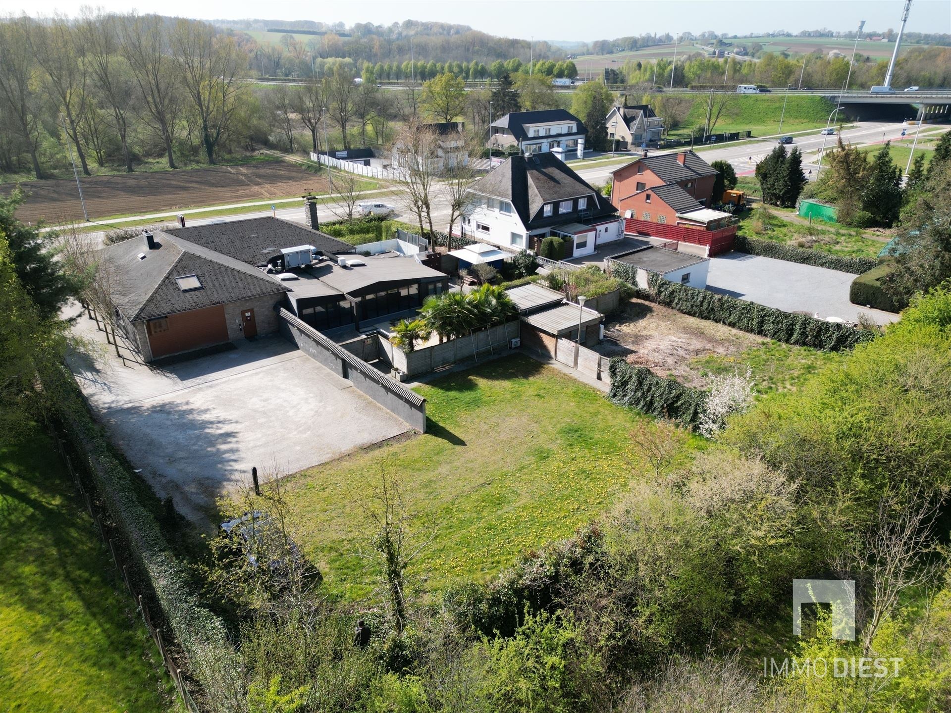 Uniek handelspand met exclusieve afwerking op Triple A locatie foto 8