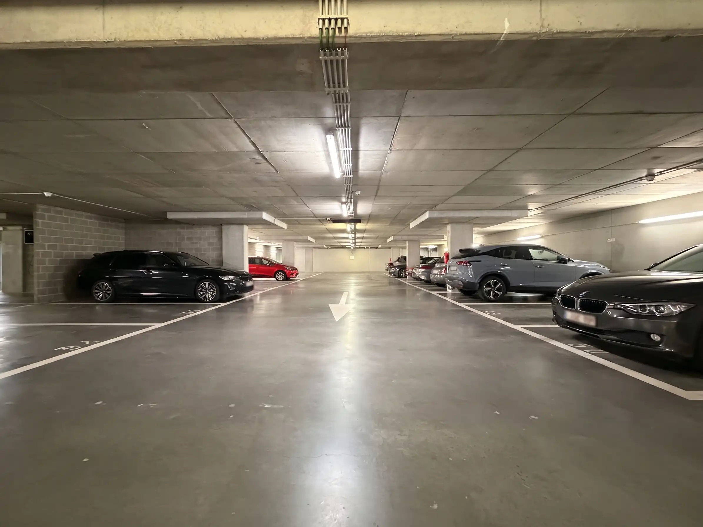 3 parkeerplaatsen te koop in Parking Scheldekaai te Wetteren foto 3