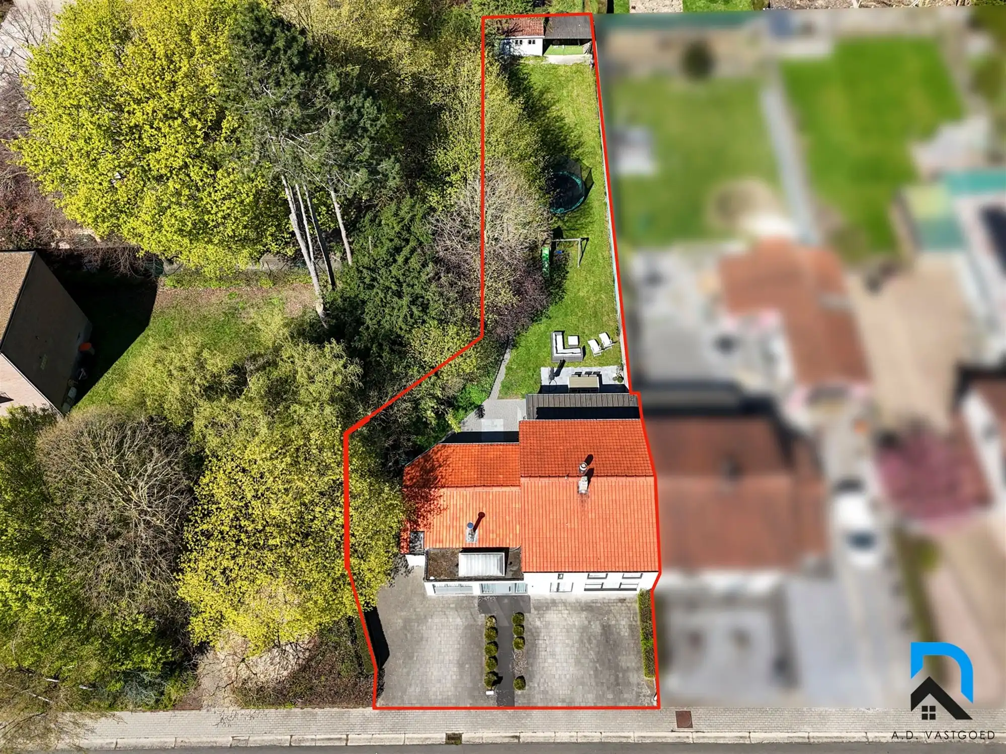 Halfopen bebouwing met grote tuin in Beverst foto 3