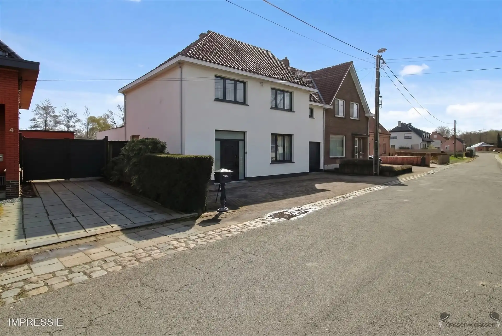 Charmante woning Te Koop foto 3