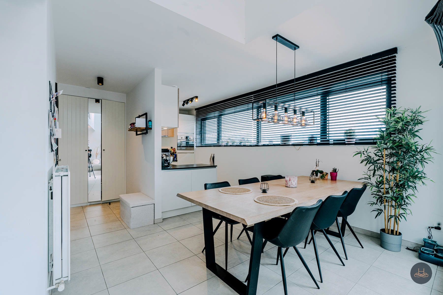 Licht en ruim duplex-penthouse met terras in Betekom foto 4