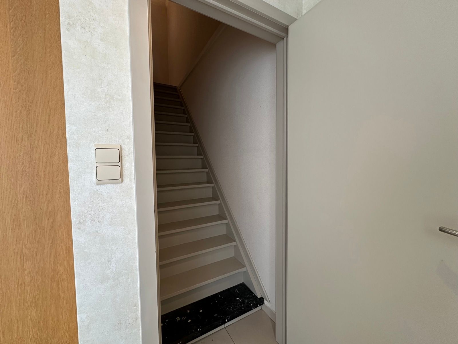 Ruime bel-étagewoning te huur met tuin en garagebox! foto 10