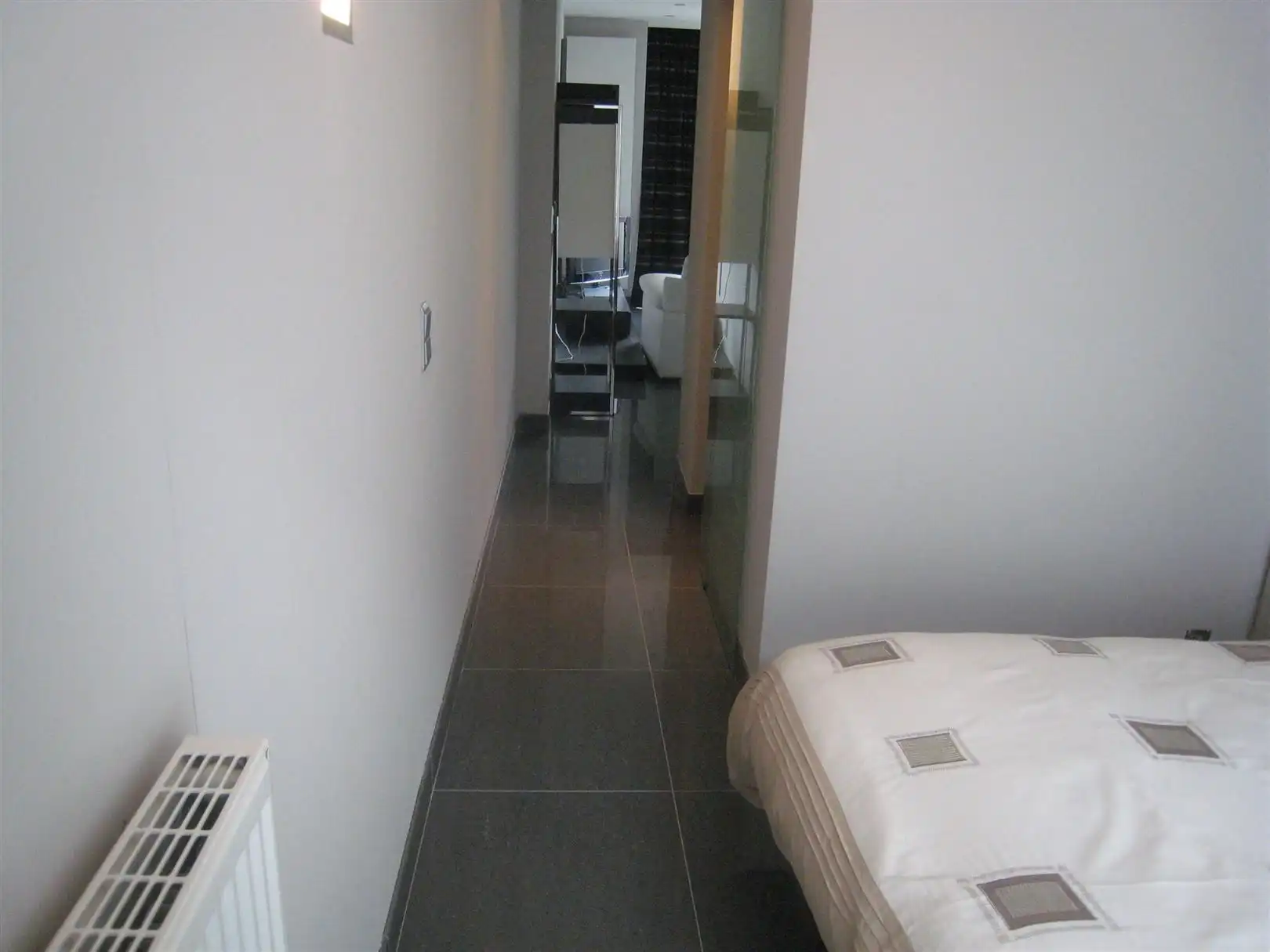 Gemeubeld appartement met 1 slaapkamer en terras foto 11