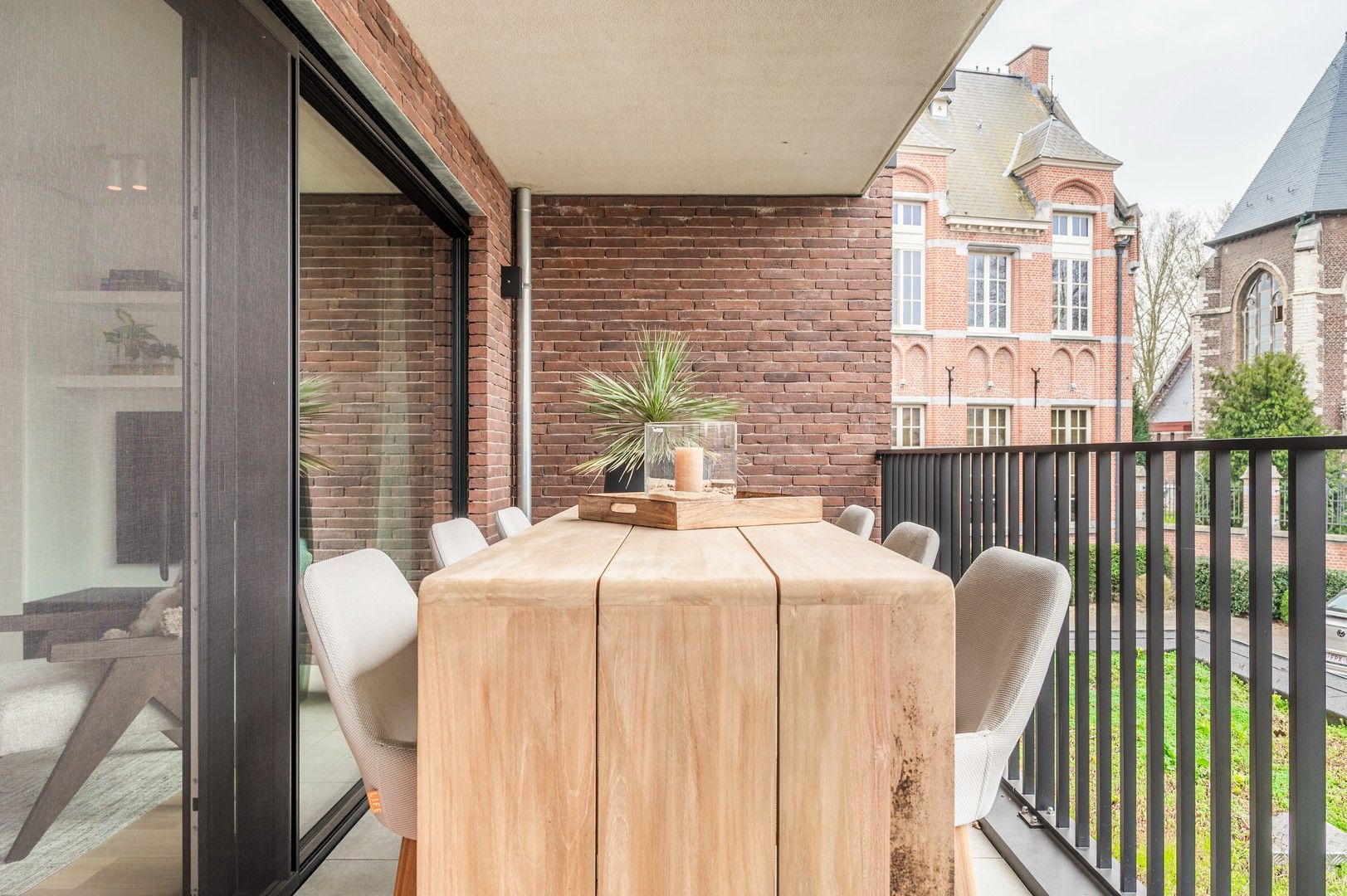 Exclusief appartement met naadloos design en ondergrondse staanplaats. foto 14