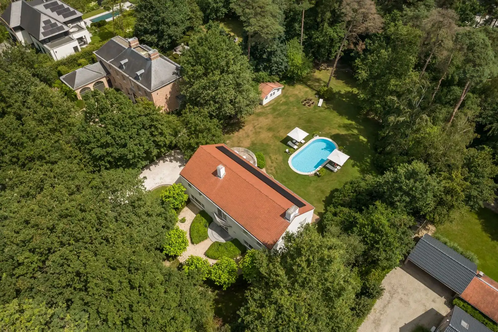 Exclusieve architectenvilla met zwembad in de prestigieuze Bellemondwijk foto 25