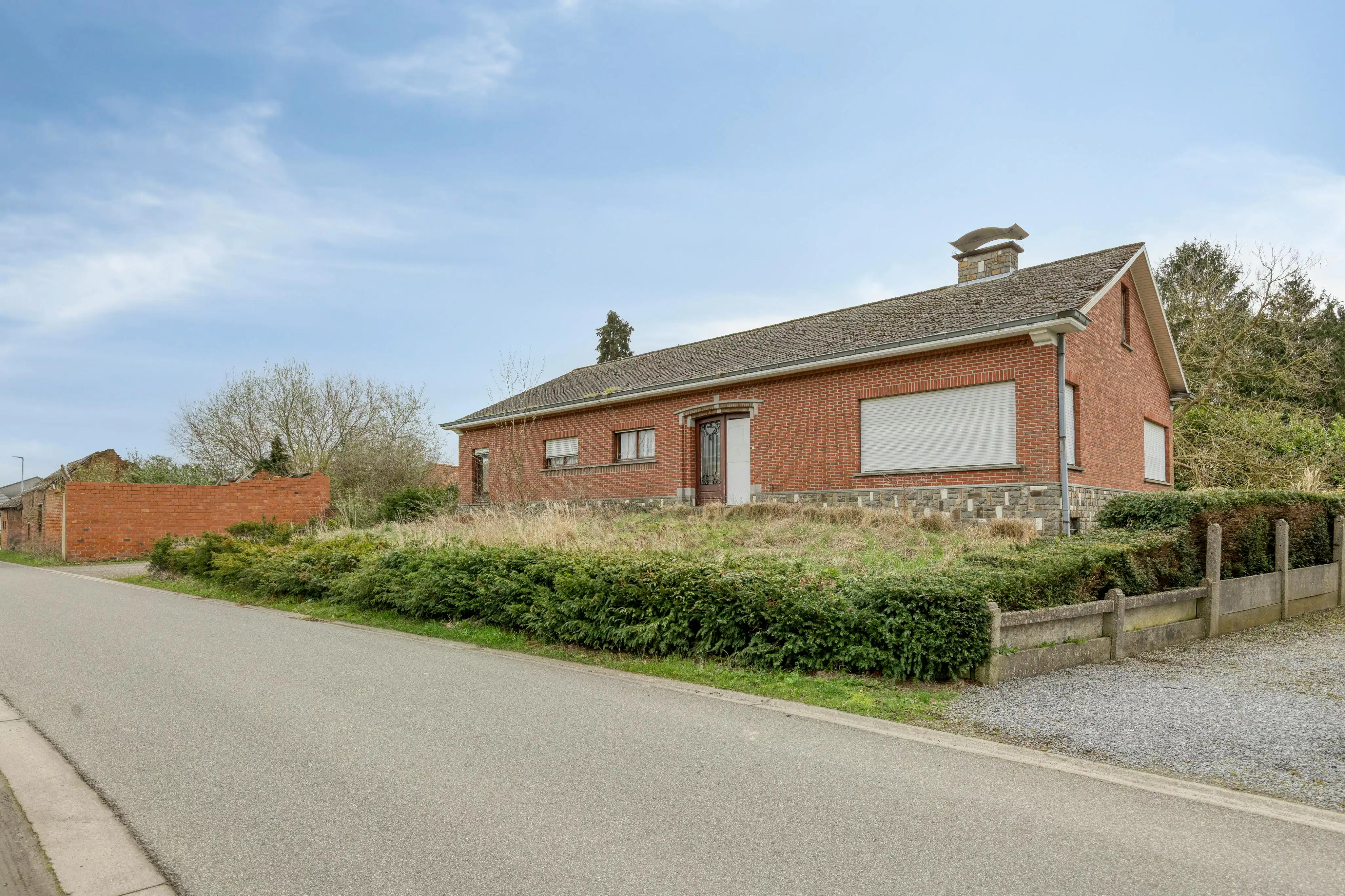 Te renoveren hoeve met stallen op 1 ha 11 are rustig gelegen in Haacht foto 14