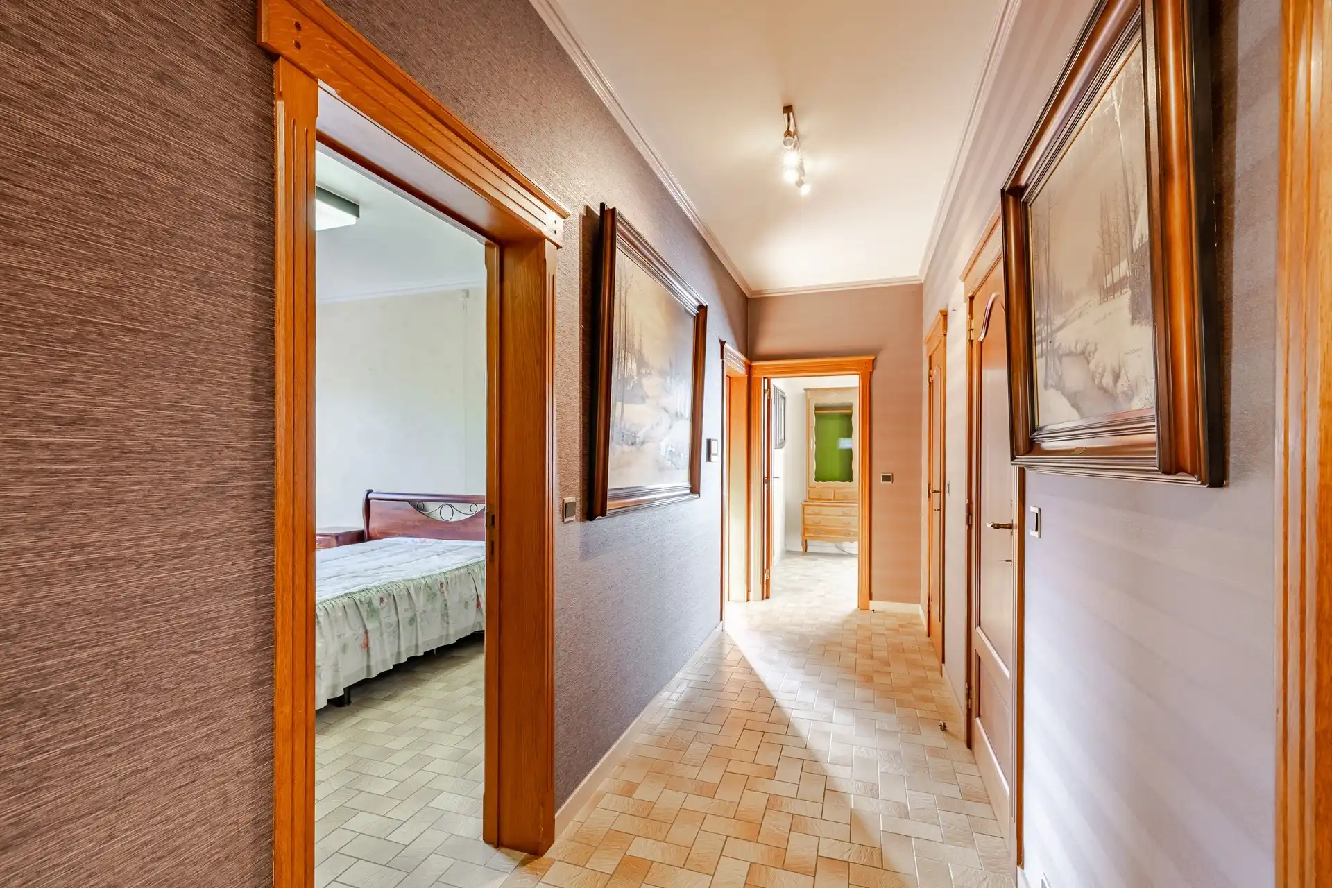 Charmante villa met panoramisch zicht op een toplocatie foto 21