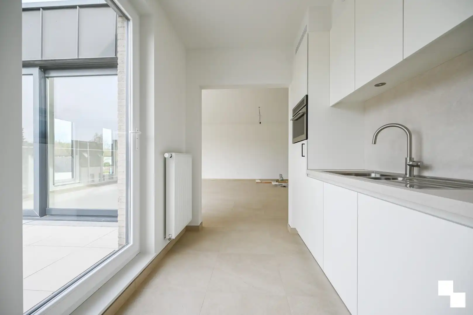 Energiezuinig penthouse met zonneterras te Izegem foto 15