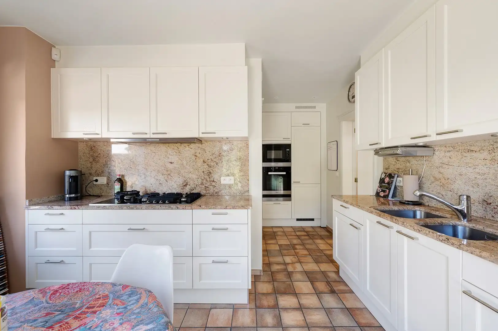 Alleenstaande villa met 5 slaapkamers met perfecte oriëntatie aan de Keuvelhoek. foto 13